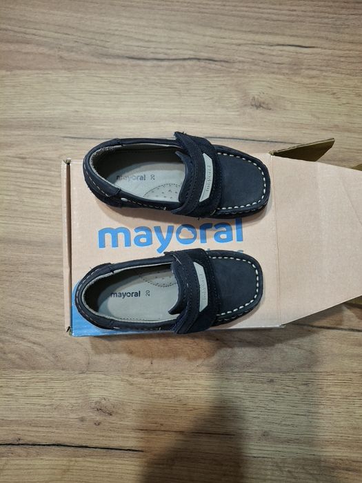 Детски мокасини, подходящи за момченце