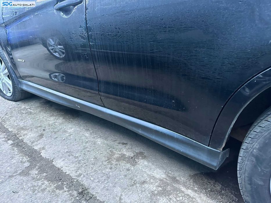 Prag Ornament Plastic Stanga Mitsubishi ASX 2010 - 2016 [K0706]