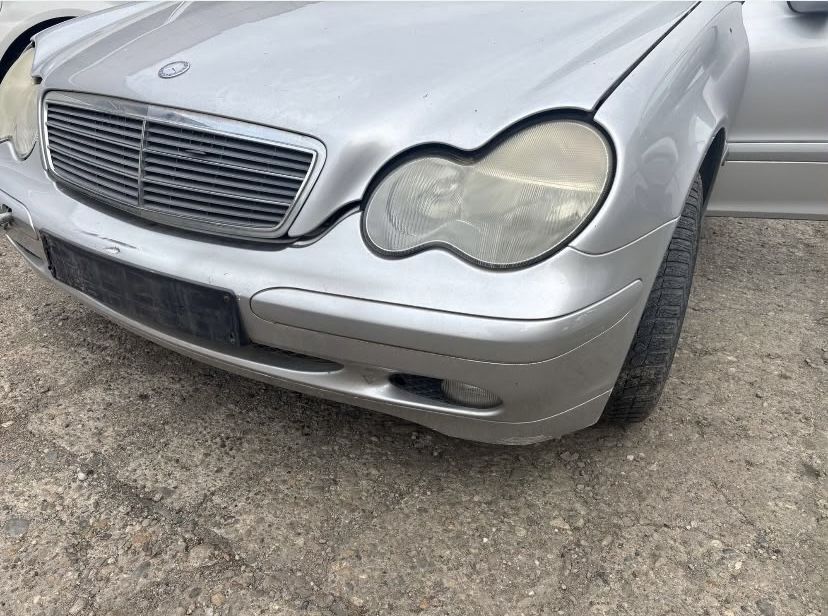 Mercedes C Class w203, faruri, capota, aripi, usi portiere, stopuri, tragher