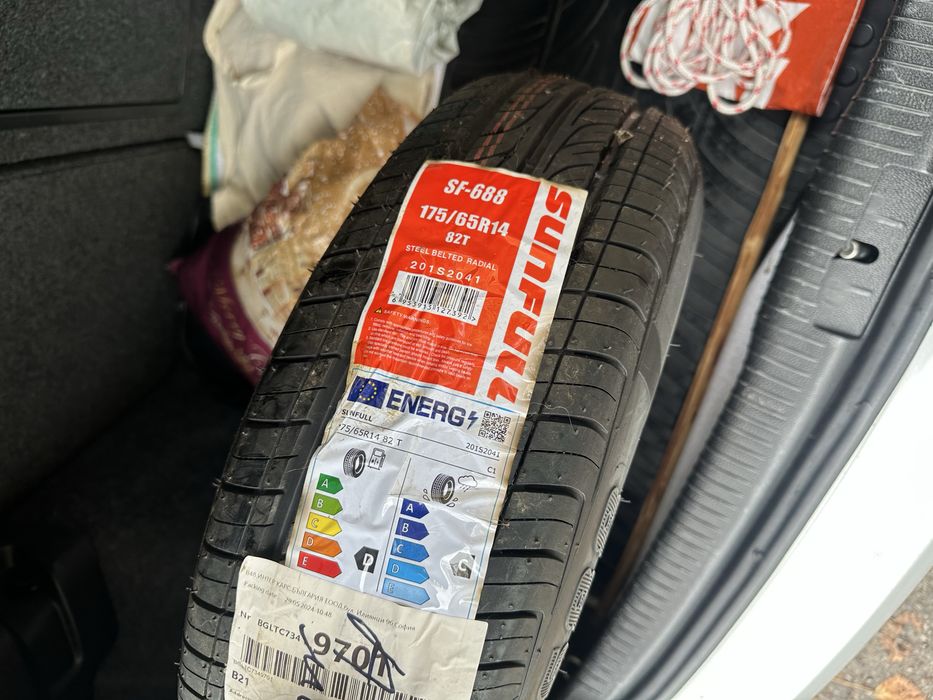 лятна автомобилна гума Sunfull SF-688 с размер 175/65 R14 82T