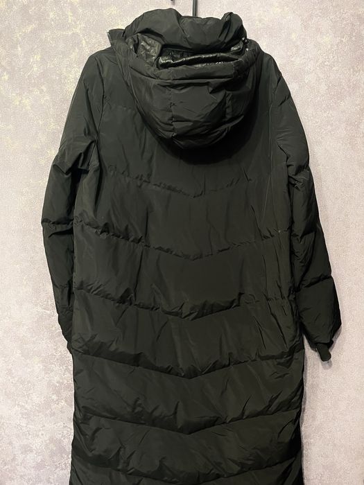 Продам зимний пуховик Zara