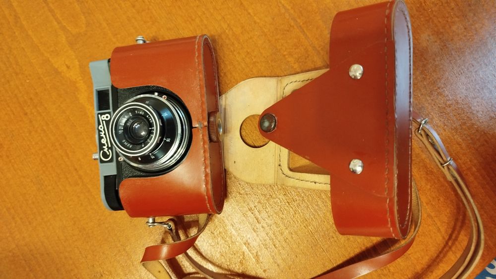 Фотоапарат Смена 8 с калъф