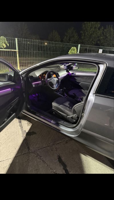 Vând opel astra H GTC!