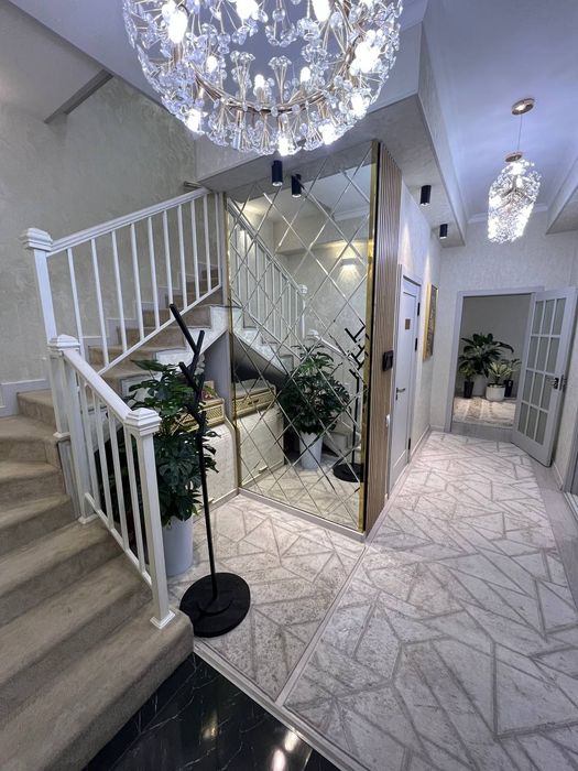 Продаётся Замона 5/3-4/4 150 м² дуплекс новостройка ,
5/3-4/4 150 м²