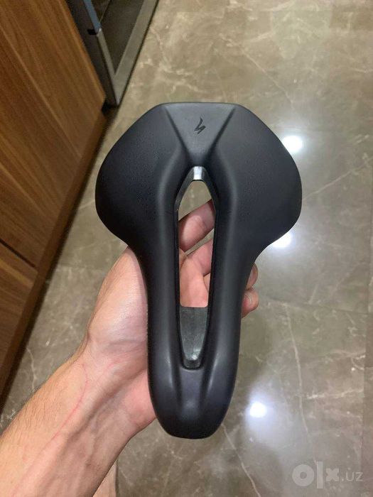 Сиденье Specialized power comp 143 mm