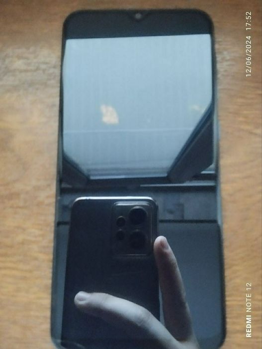 A30s  sotiladi xotira. 64gb