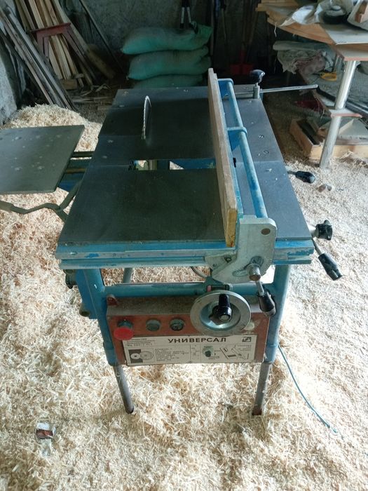 Станок продам "УНИВЕРСАЛ".