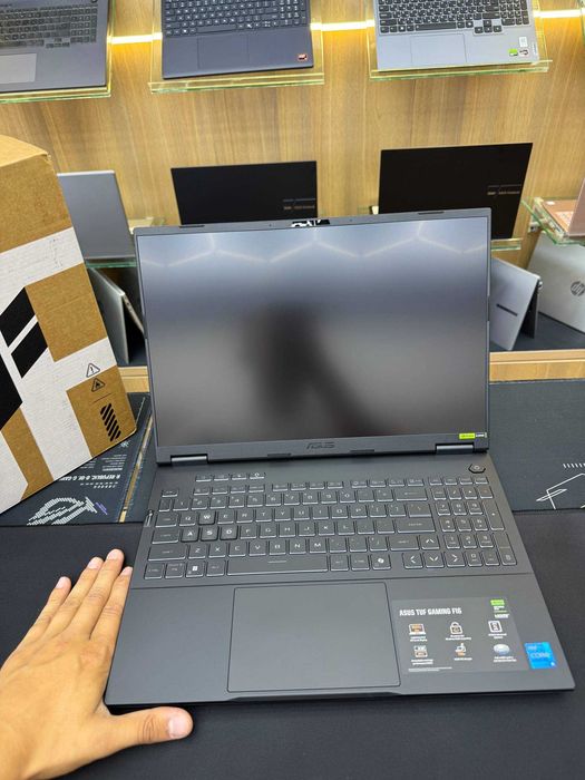 Noutbuk ASUS TUF Gaming F16 Core i5-13450HX RTX 5050 16/512gb 16.0 ips