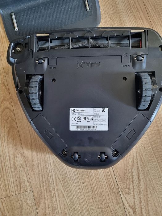 Robot / Aspirator Electrolux