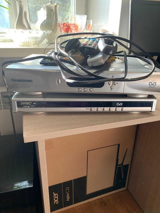 продам  приставки тв