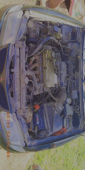 Метсубиси каризма