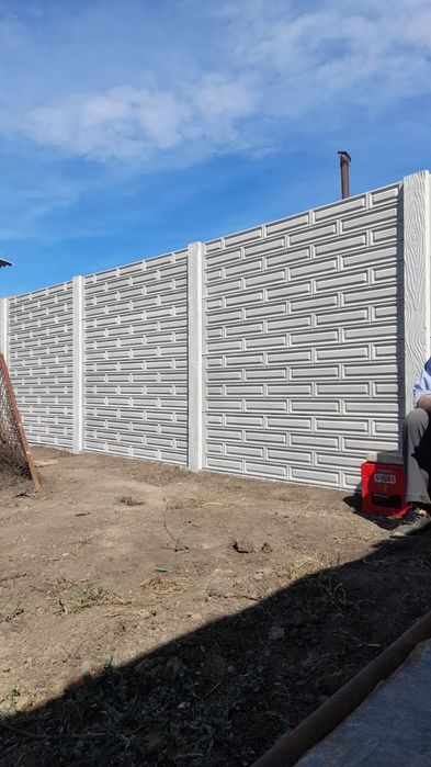 Garduri din beton