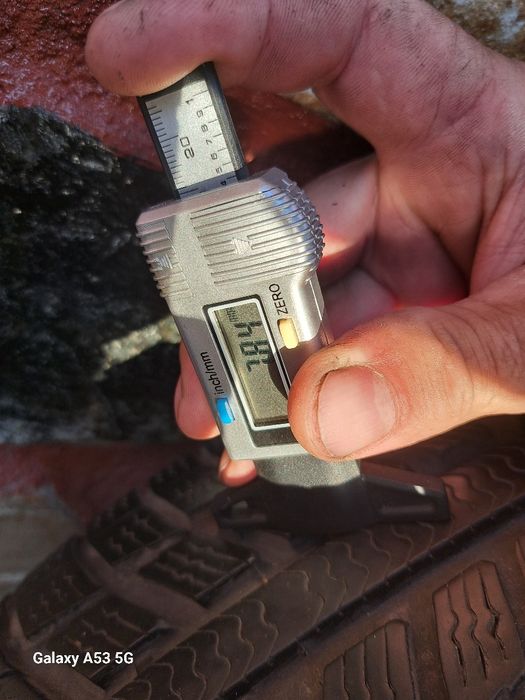 Зимни 4бр с усилен борд205/55/16