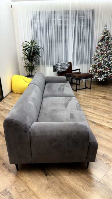 Продам дизайнерский диван