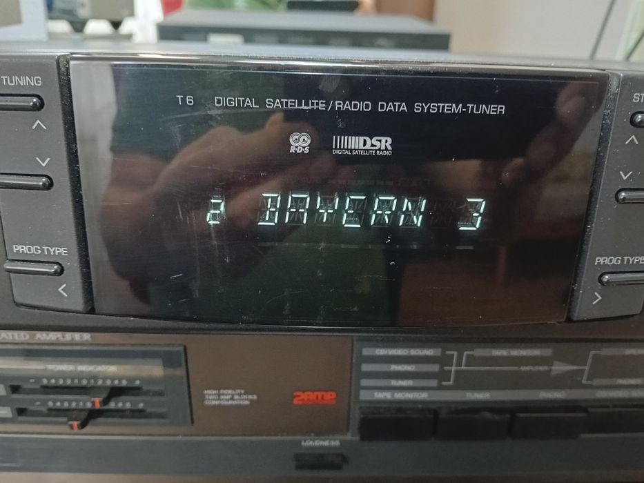 Tuner digital  satelit Fine Arts Grundig