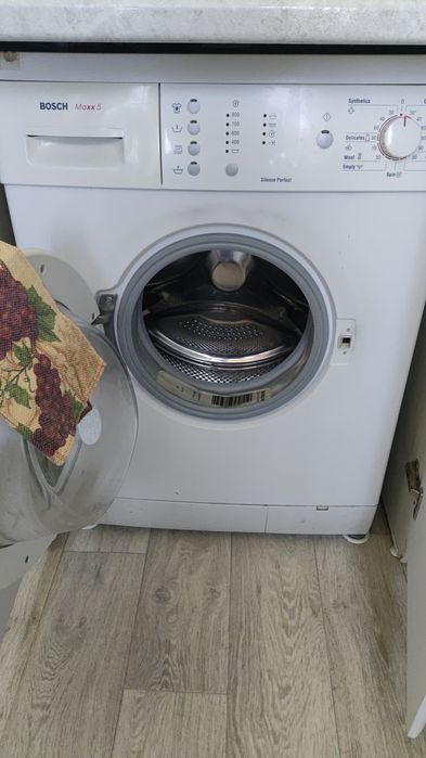 Стиральная машина Bosch Maxx5 на запчасти