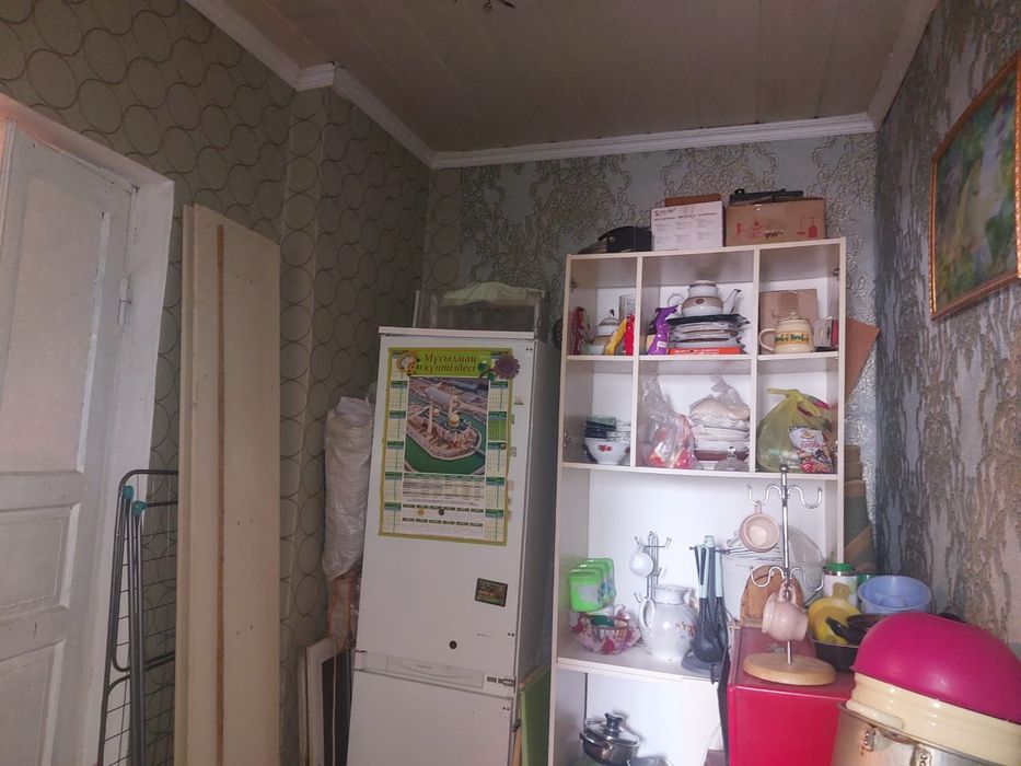 Продам пол дома 00