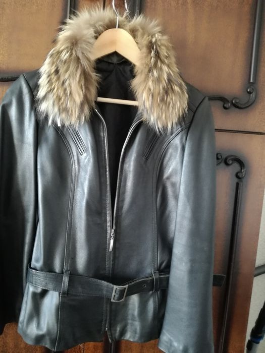 Дамско кожено яке