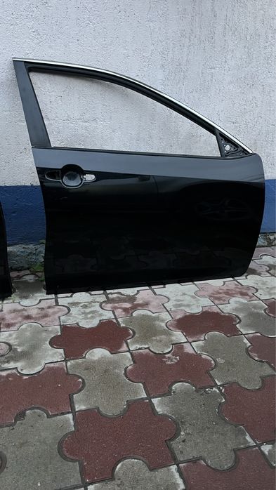 Двер двери Тойота Камри 50