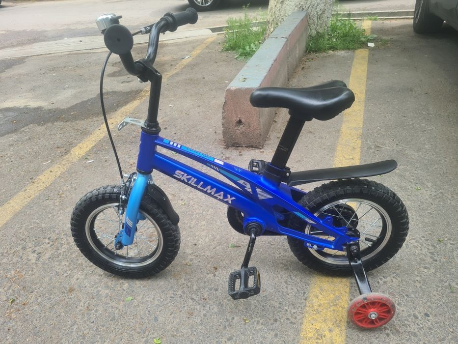 Детский велосипед 12"