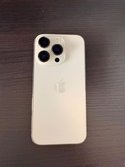 iPhone 14 Pro бял