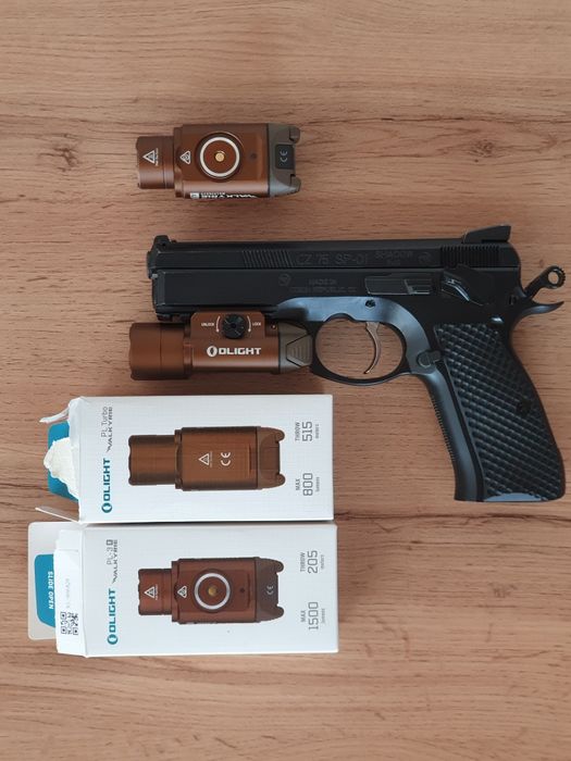 Olight PL Turbo și PL-3R Valkyrie FDE