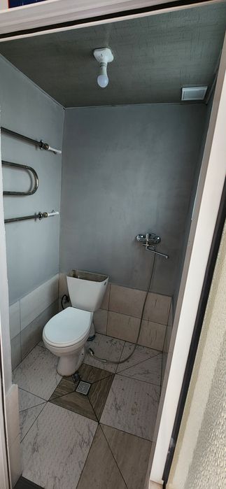 Аренда хона санузел билан комната хона ховлида