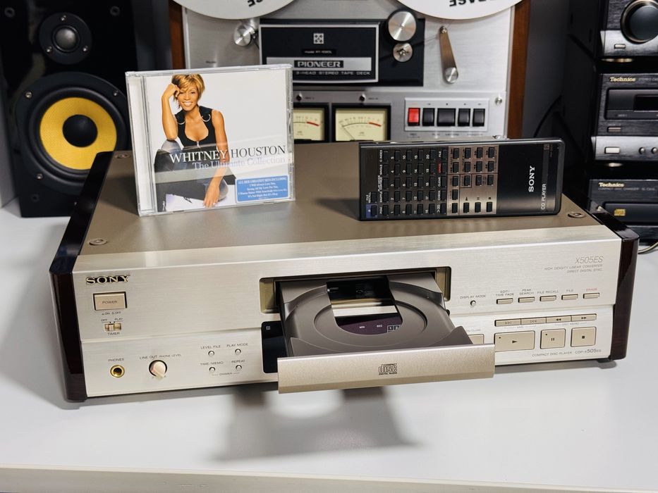 Sony CDP-X505ES – CD Player Hi-Fi ES High-End | Made in Japan | Telecomandă | Stare impecabilă,laterale LEMN,Champagne