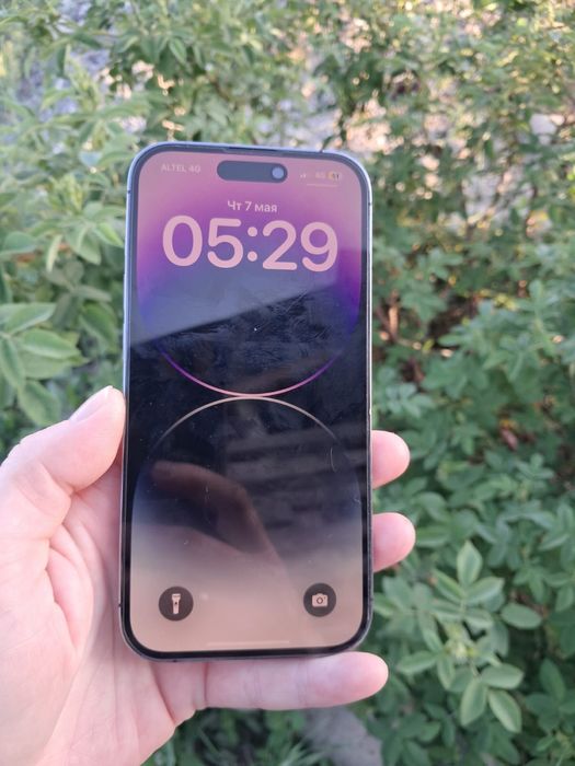 Продам iPhone 14 Pro
