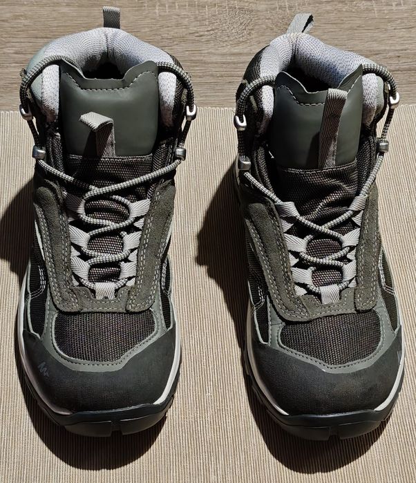 Дамски/Детски туристически обувки Quechua MH100 Mid