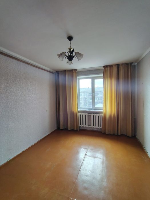 Продам 2 ком квартиру район 17 школы