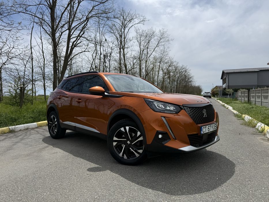PEUGEOT 2008 2021