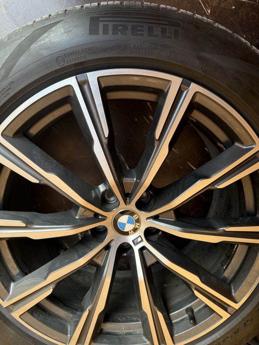 Продам покрышки с дисками 275/45/20