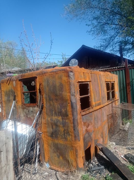 Вагончик кунг металлический