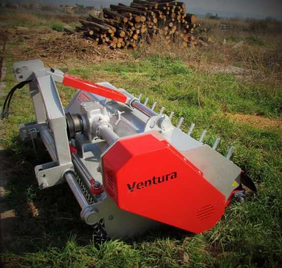 Tocatoare PROFESIONALE de resturi vegetale pt tractoare intre 50-95cai