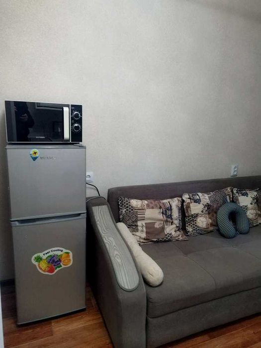 Продам 1 ком Жарокова Толе би
