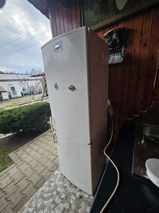 Vand frigider whirlpool