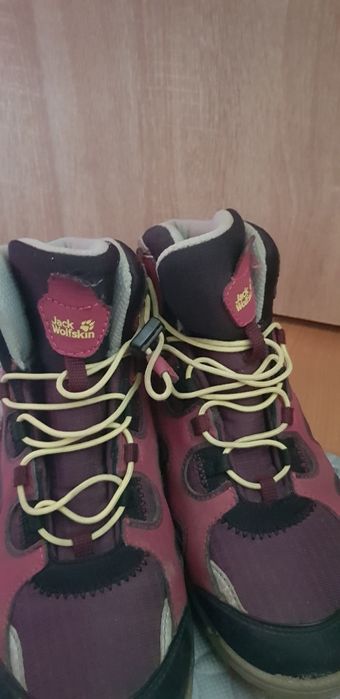 Ghete Jack Wolfskin, mărimea 35, foarte puțin purtate