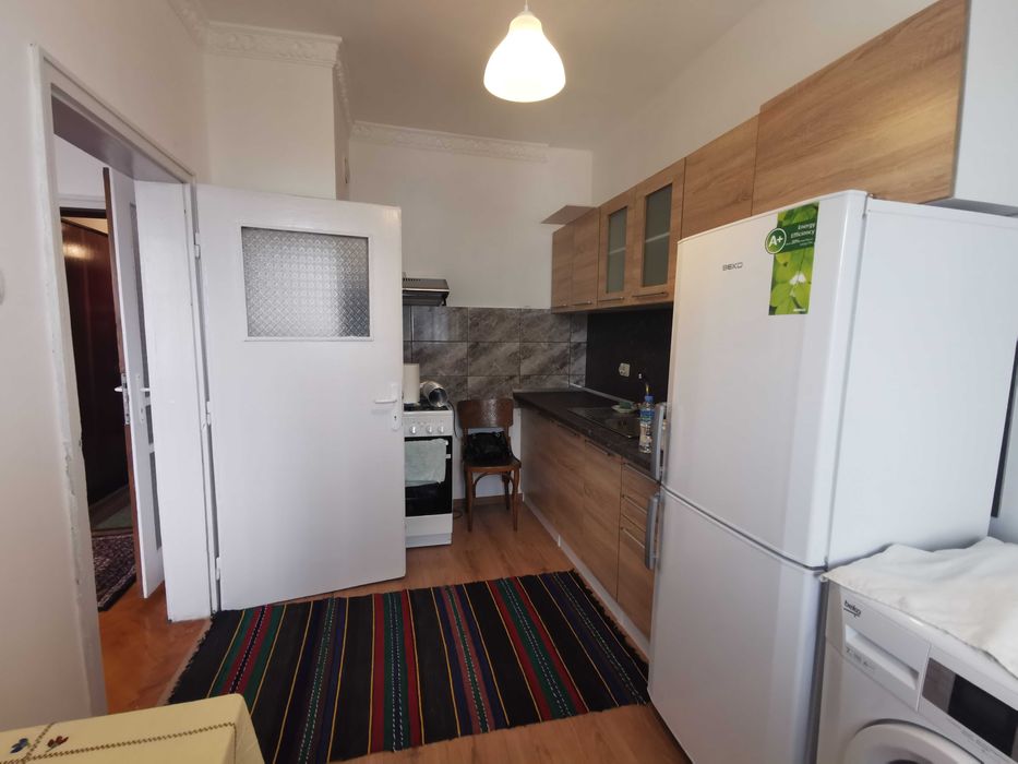 Продава се Тристаен апартамент в Плевен, Мара Денчева - 89 кв.м за 1192 €/кв.м - Снимка #1