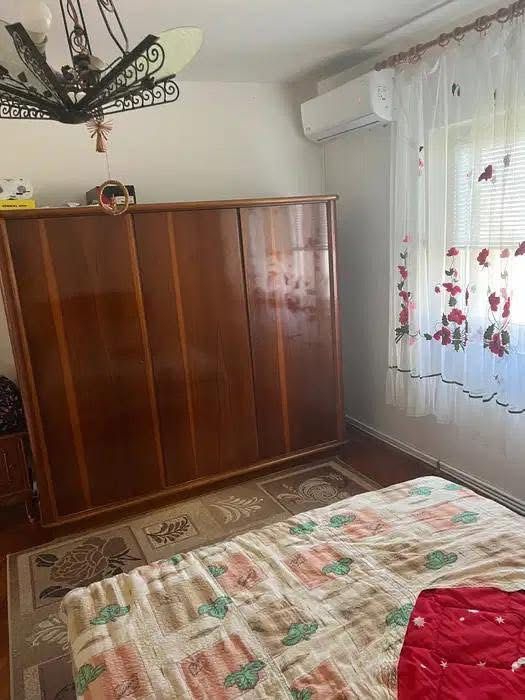 Vând/Schimb 2 apartamente