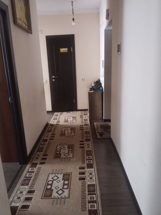 Сергили 3 метро якинида 2 хона 7 этажи 3 этаж хонадонила сотилади