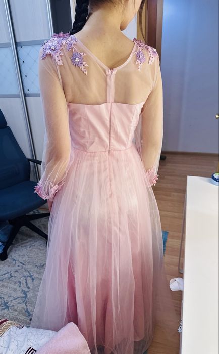 Платья. Платья нарядные. Платья на девушек