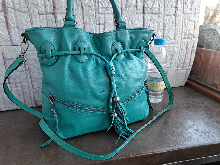 дамска чанта,малка тюркоазена кожена чантичка-естествена кожаLANCASTER