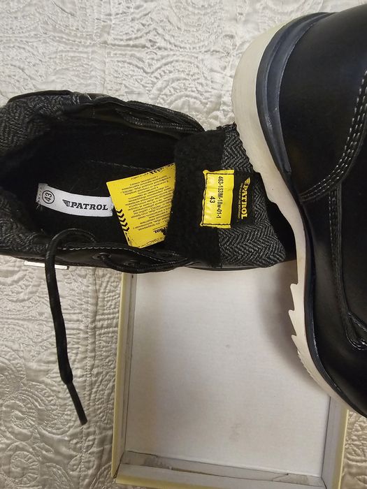 Продам обувь PATROL