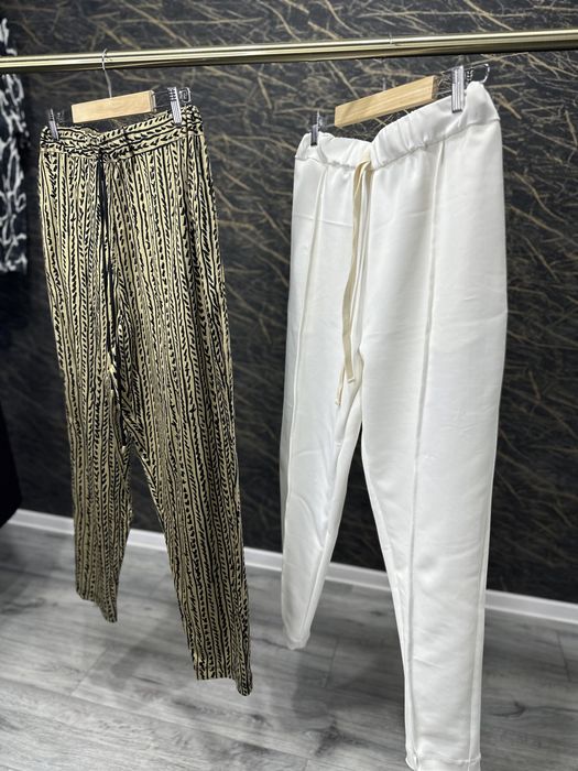 Pantaloni lungi albi by Petroianu