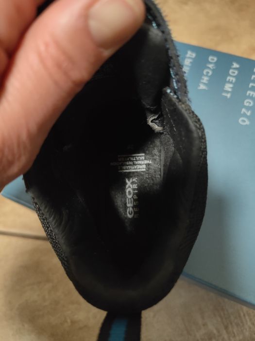 ghete neimblanite Geox usoare/ waterproof marime 28