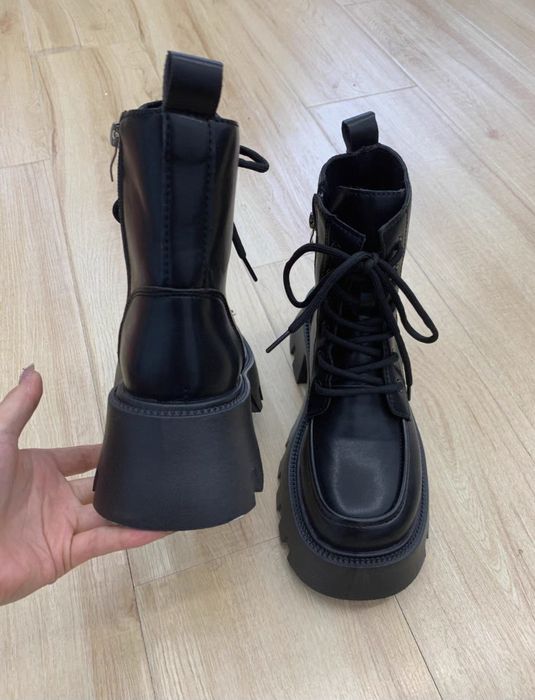 Ботинки утепленные