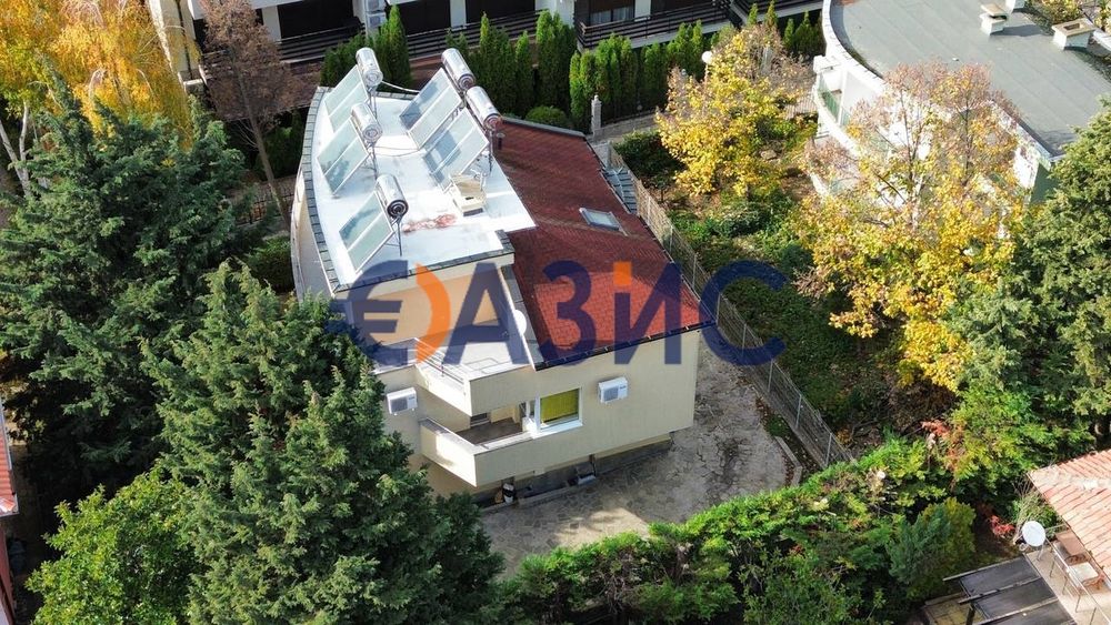 Продава се Къща в к.к. Слънчев бряг - 415 кв.м за 1100 €/кв.м - Снимка #8