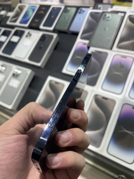 iPhone 12 pro 256 dual sim