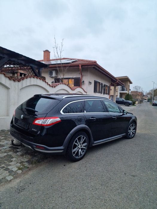 Vând Peugeot 508 RXH Hybrid 4×4 --217.000 km--
